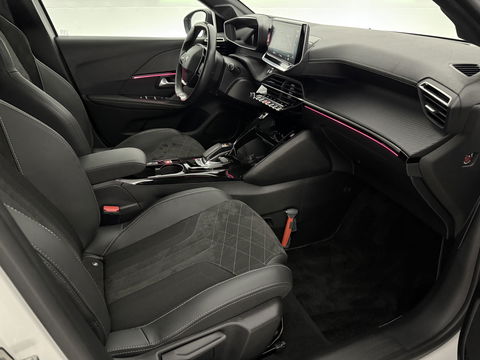 Peugeot 208 EV GT Pack 50 kWh | SOH 94% | Snelladen | Camera | Virtual | Adap. Cruise | Sfeer | Carplay | Stoelverw. | NAP