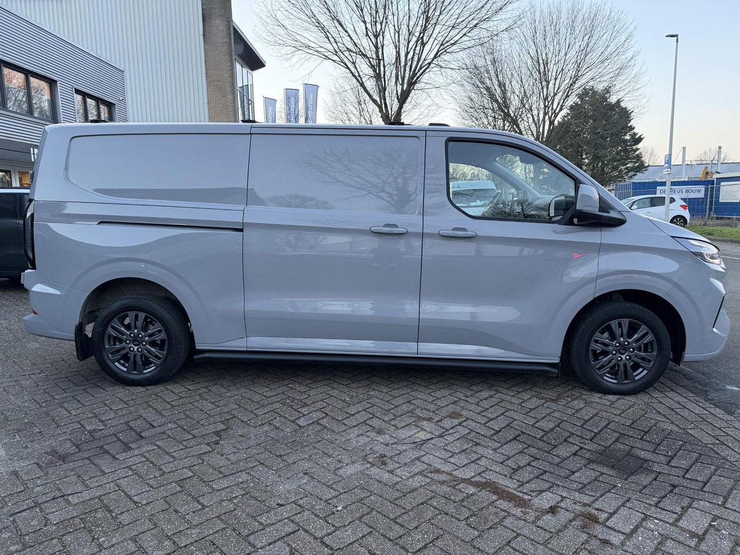 Ford Transit Custom 300 2.0 TDCI L2H1 Limited L+R Schuifdeur l Trekhaak l Sidebars