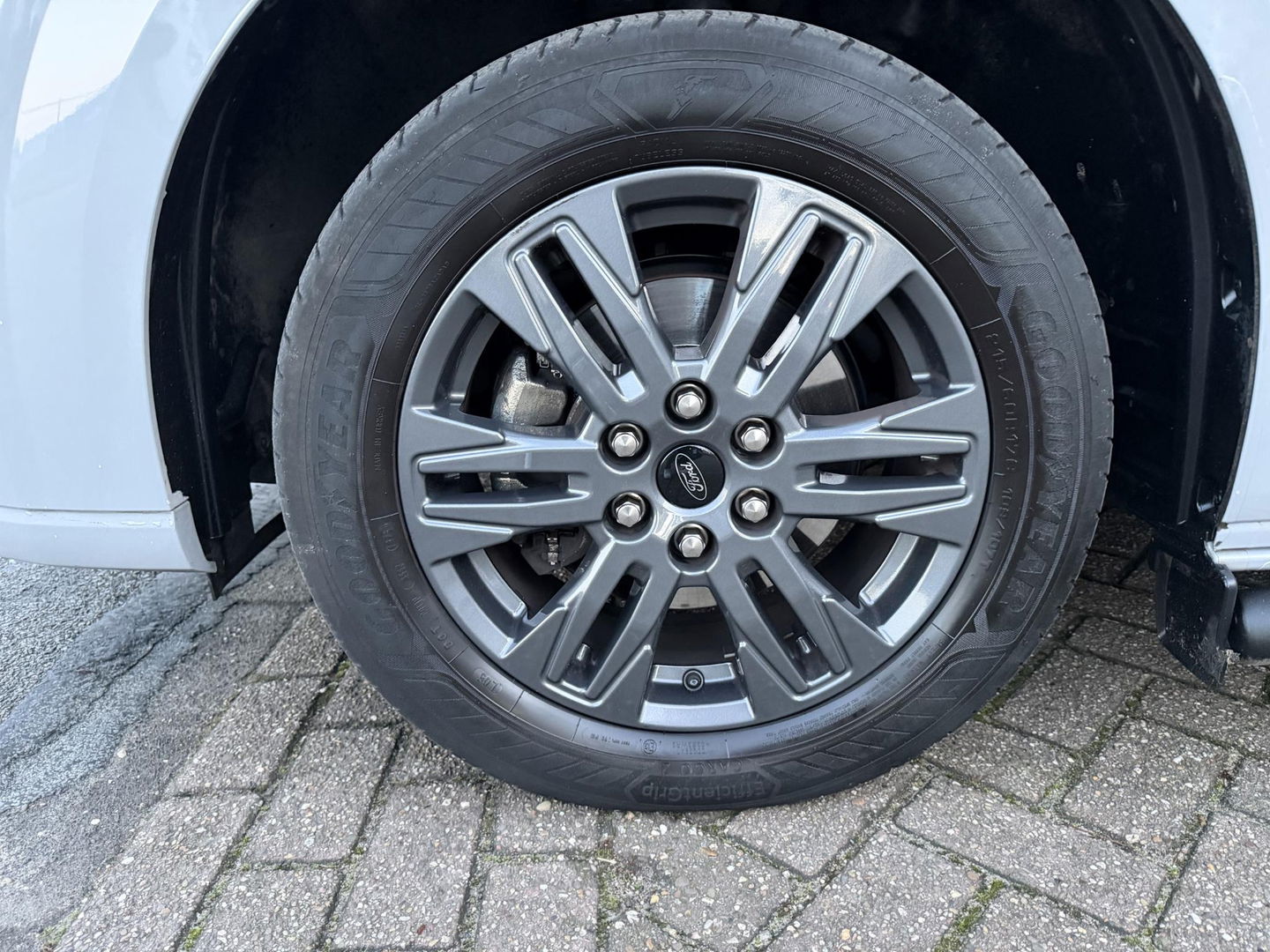 Ford Transit Custom 300 2.0 TDCI L2H1 Limited L+R Schuifdeur l Trekhaak l Sidebars