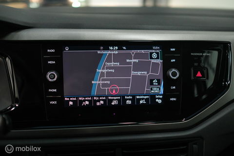 Volkswagen Polo 1.0 TSI Comfortline | CarPlay | Adaptive cruise | Navigatie | Airco | LED | Rijklaarprijs | NAP NL auto |