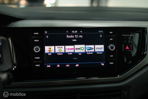 Volkswagen Polo 1.0 TSI Comfortline | CarPlay | Adaptive cruise | Navigatie | Airco | LED | Rijklaarprijs | NAP NL auto |