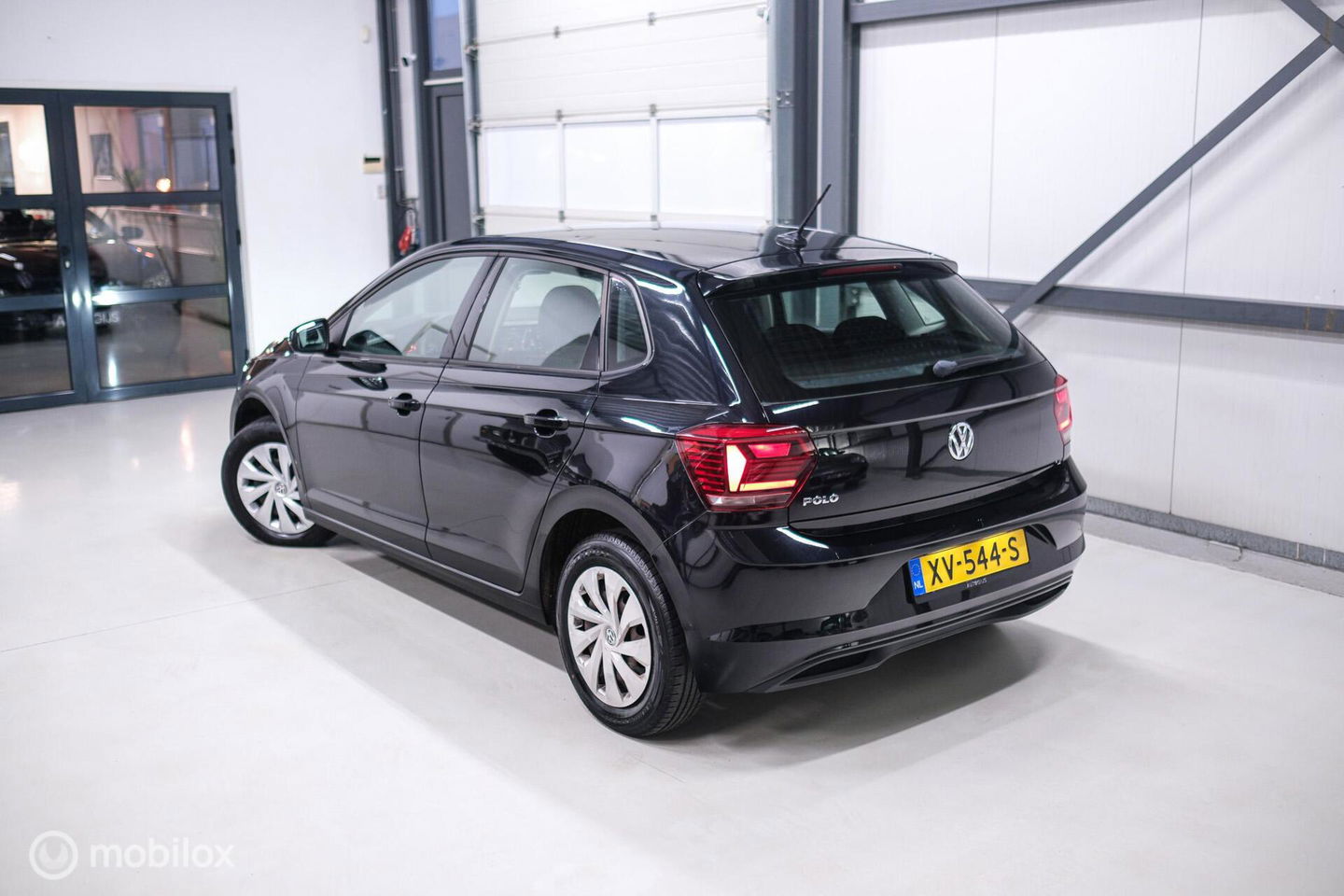 Volkswagen Polo 1.0 TSI Comfortline | CarPlay | Adaptive cruise | Navigatie | Airco | LED | Rijklaarprijs | NAP NL auto |