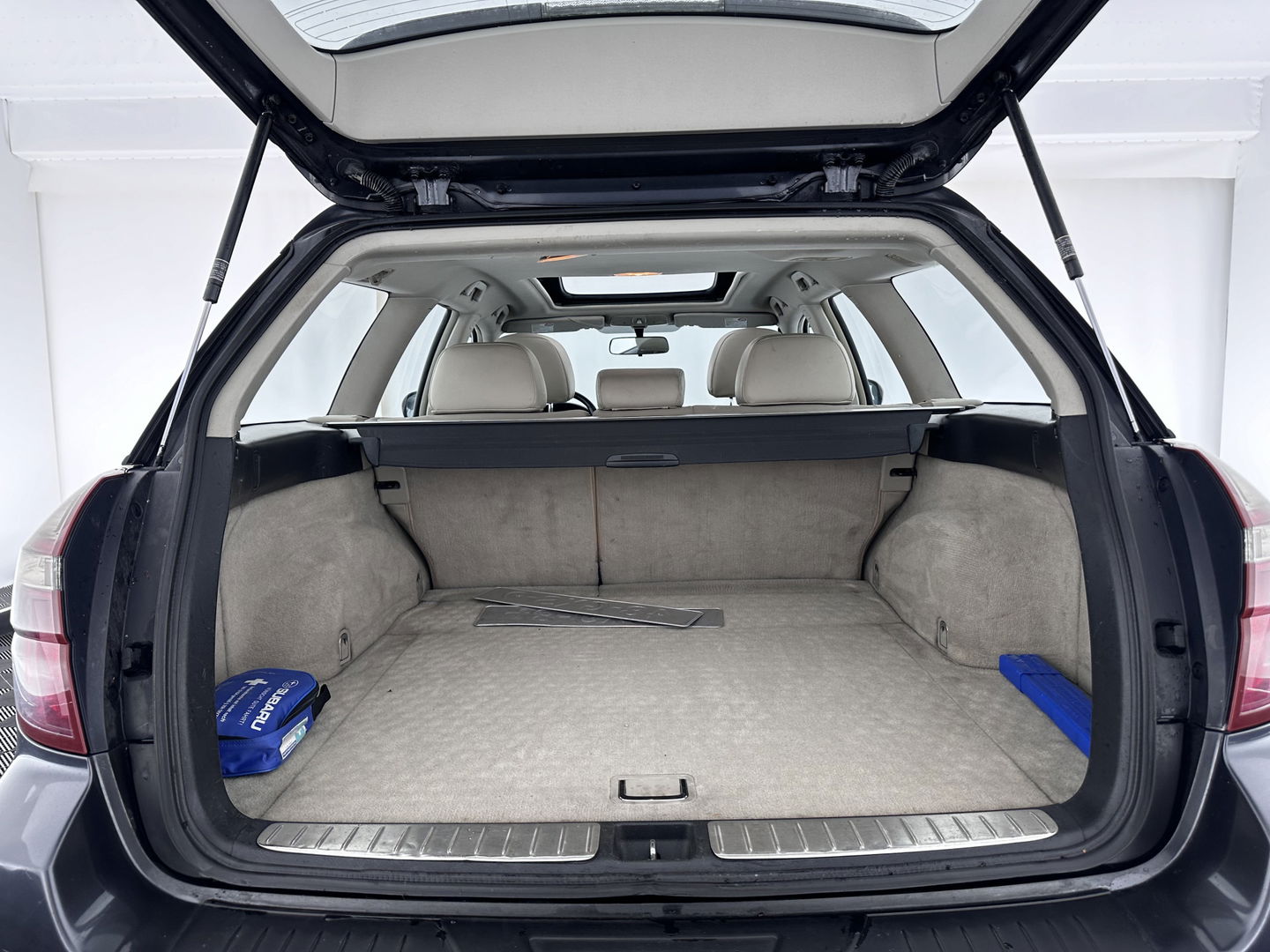 Subaru Legacy Touring Wagon 2.0D Luxury AWD *PANO | FULL-LEATHER | XENON | NAVI-FULLMAP | MEMORY-PACK | ECC | PDC | CRUISE | COMFORT-SEATS | 17"ALU*