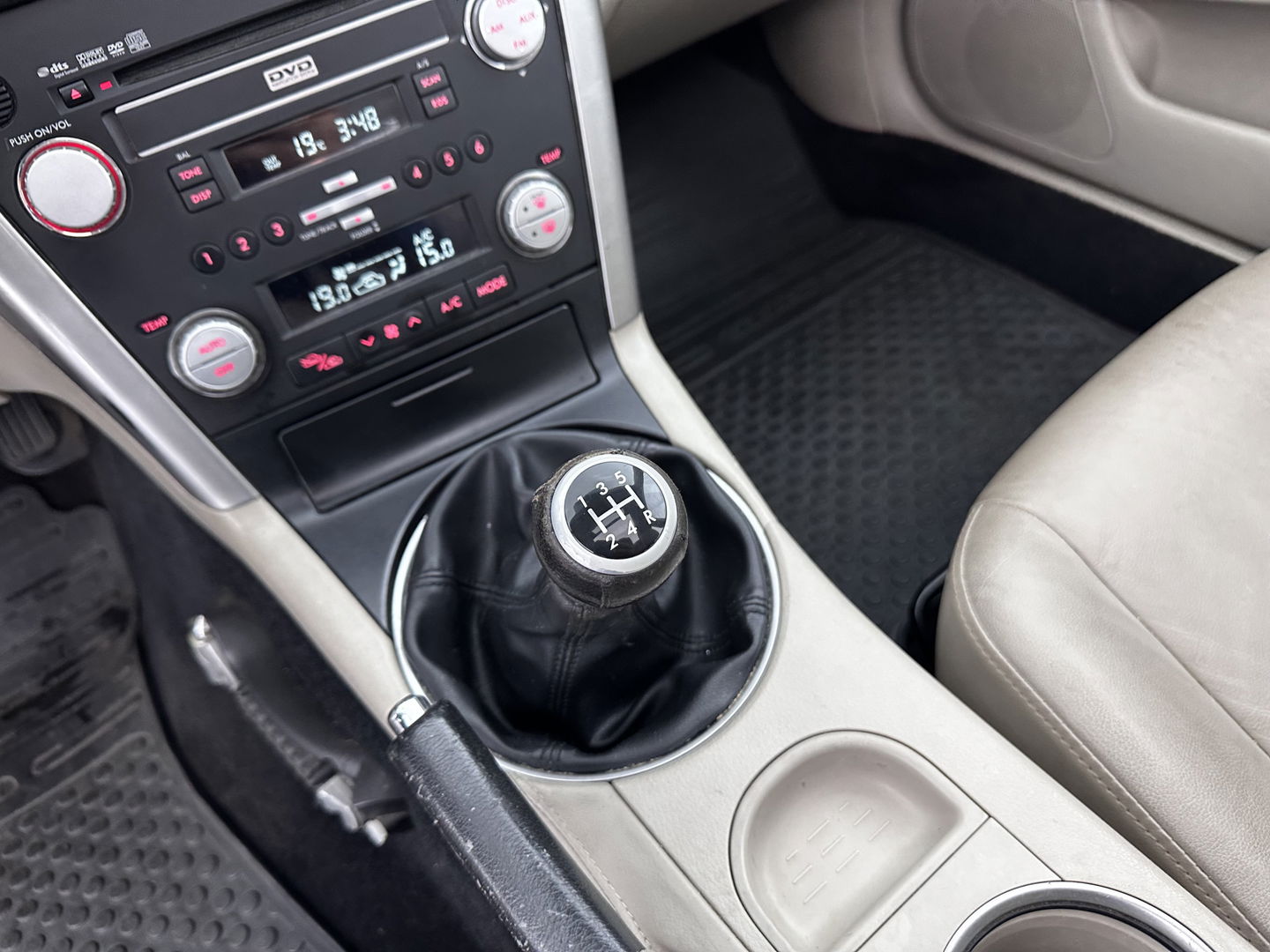 Subaru Legacy Touring Wagon 2.0D Luxury AWD *PANO | FULL-LEATHER | XENON | NAVI-FULLMAP | MEMORY-PACK | ECC | PDC | CRUISE | COMFORT-SEATS | 17"ALU*