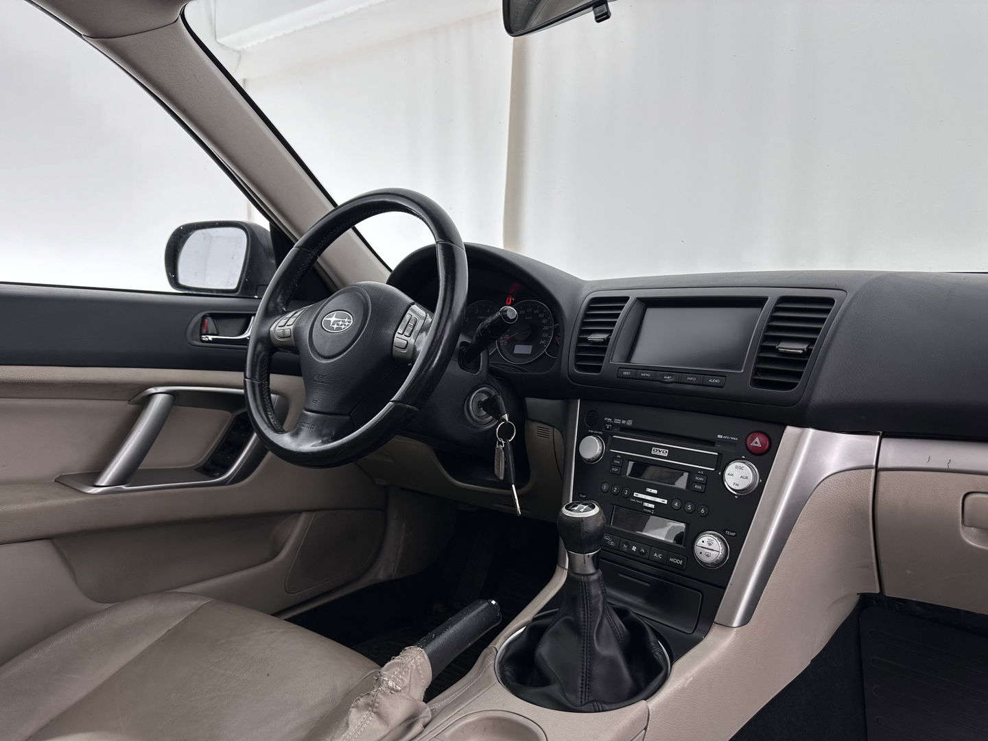 Subaru Legacy Touring Wagon 2.0D Luxury AWD *PANO | FULL-LEATHER | XENON | NAVI-FULLMAP | MEMORY-PACK | ECC | PDC | CRUISE | COMFORT-SEATS | 17"ALU*