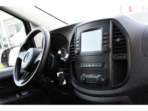 Mercedes-Benz Vito 114 CDI L2 Black Edition Camera, Cruise, Carplay, LED, 190pk, Automaat, Multimedia, Uniek!