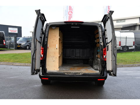 Mercedes-Benz Vito 114 CDI L2 Black Edition Camera, Cruise, Carplay, LED, 190pk, Automaat, Multimedia, Uniek!
