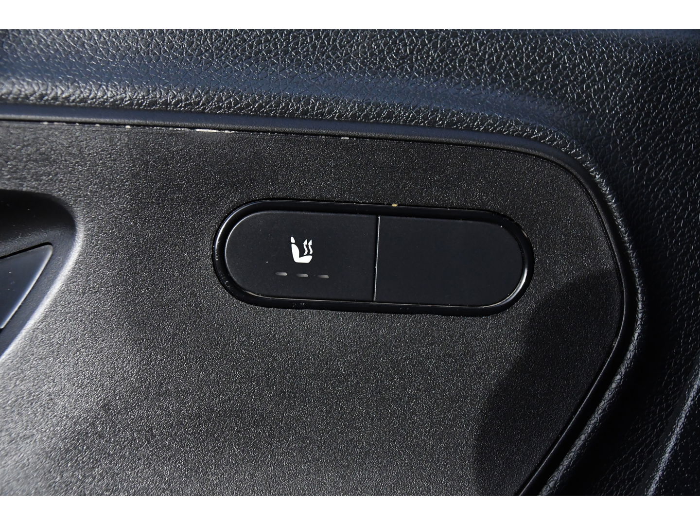 Mercedes-Benz Sprinter 519 V6 3.0 CDI L3H2 PB Edition Adaptieve Cruise, Camera, 10,5'' Mbux, 3500kg Trekhaak, Carplay, LED, Leder, Stoelverwarming, 190pk, Uniek!