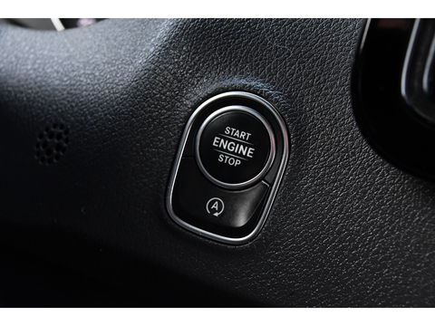 Mercedes-Benz Sprinter 519 V6 3.0 CDI L3H2 PB Edition Adaptieve Cruise, Camera, 10,5'' Mbux, 3500kg Trekhaak, Carplay, LED, Leder, Stoelverwarming, 190pk, Uniek!