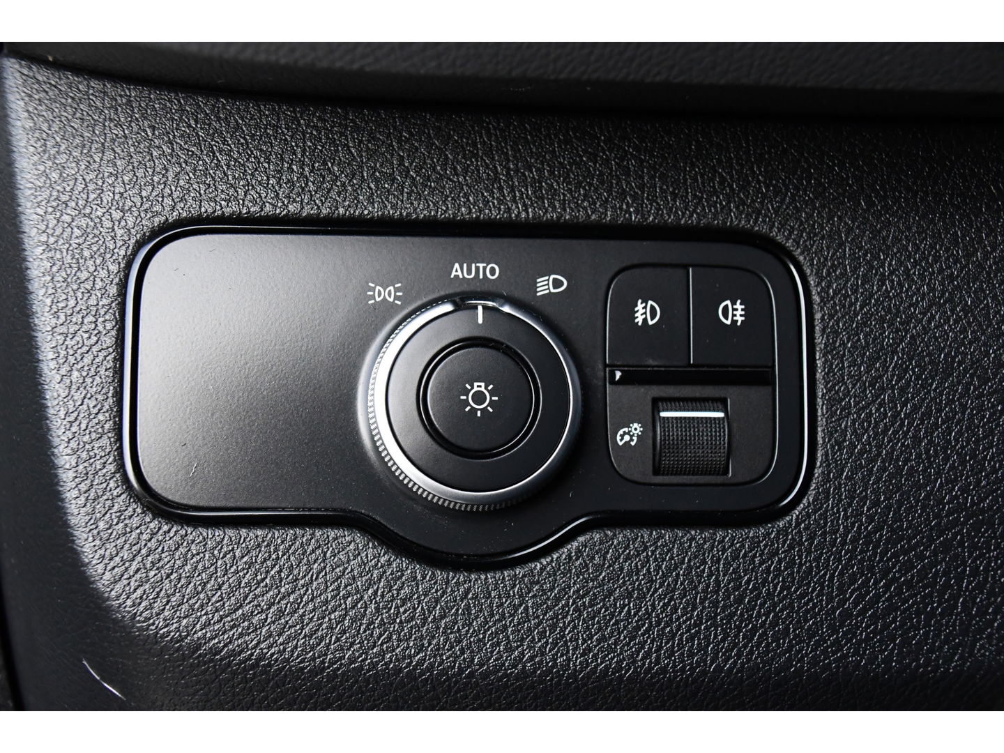 Mercedes-Benz Sprinter 519 V6 3.0 CDI L3H2 PB Edition Adaptieve Cruise, Camera, 10,5'' Mbux, 3500kg Trekhaak, Carplay, LED, Leder, Stoelverwarming, 190pk, Uniek!