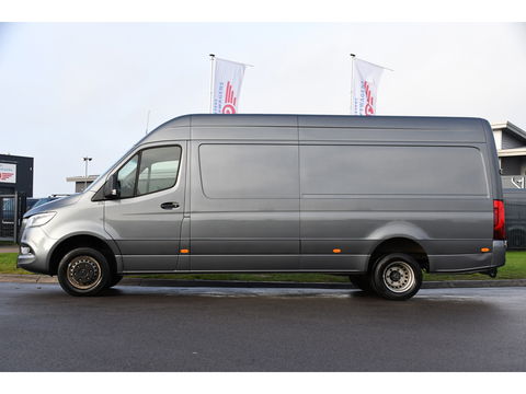 Mercedes-Benz Sprinter 519 V6 3.0 CDI L3H2 PB Edition Adaptieve Cruise, Camera, 10,5'' Mbux, 3500kg Trekhaak, Carplay, LED, Leder, Stoelverwarming, 190pk, Uniek!