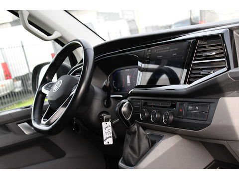 Volkswagen Transporter 2.0 TDI L2H1 Bulli Virtual, Adaptieve Cruise, Carplay, Camera, 150pk, 2 x Schuifdeur, LED, Multimedia, Uniek!