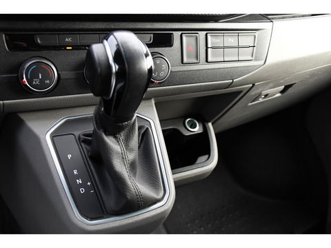 Volkswagen Transporter 2.0 TDI L2H1 Bulli Virtual, Adaptieve Cruise, Carplay, Camera, 150pk, 2 x Schuifdeur, LED, Multimedia, Uniek!