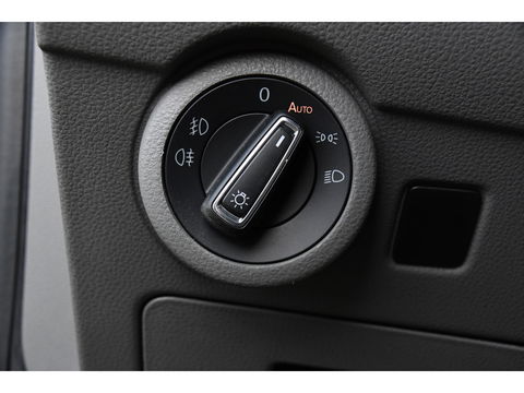 Volkswagen Transporter 2.0 TDI L2H1 Bulli Virtual, Adaptieve Cruise, Carplay, Camera, 150pk, 2 x Schuifdeur, LED, Multimedia, Uniek!