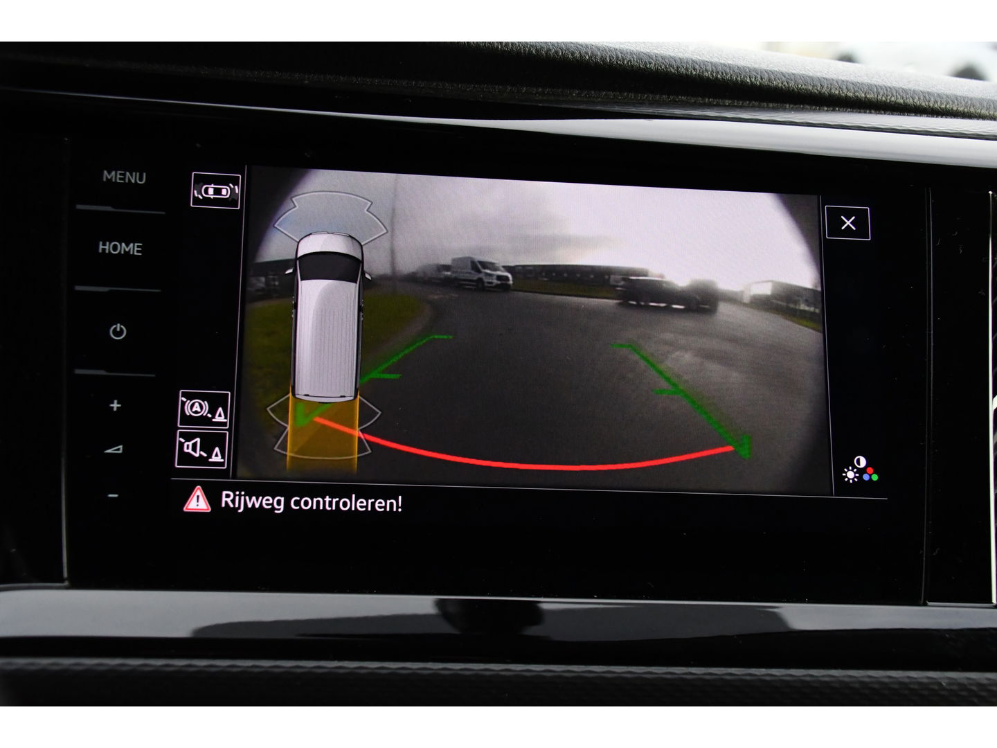 Volkswagen Transporter 2.0 TDI L2H1 Bulli Virtual, Adaptieve Cruise, Carplay, Camera, 150pk, 2 x Schuifdeur, LED, Multimedia, Uniek!