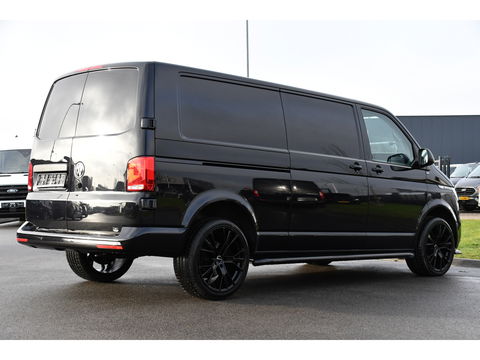 Volkswagen Transporter 2.0 TDI L2H1 Bulli Virtual, Adaptieve Cruise, Carplay, Camera, 150pk, 2 x Schuifdeur, LED, Multimedia, Uniek!