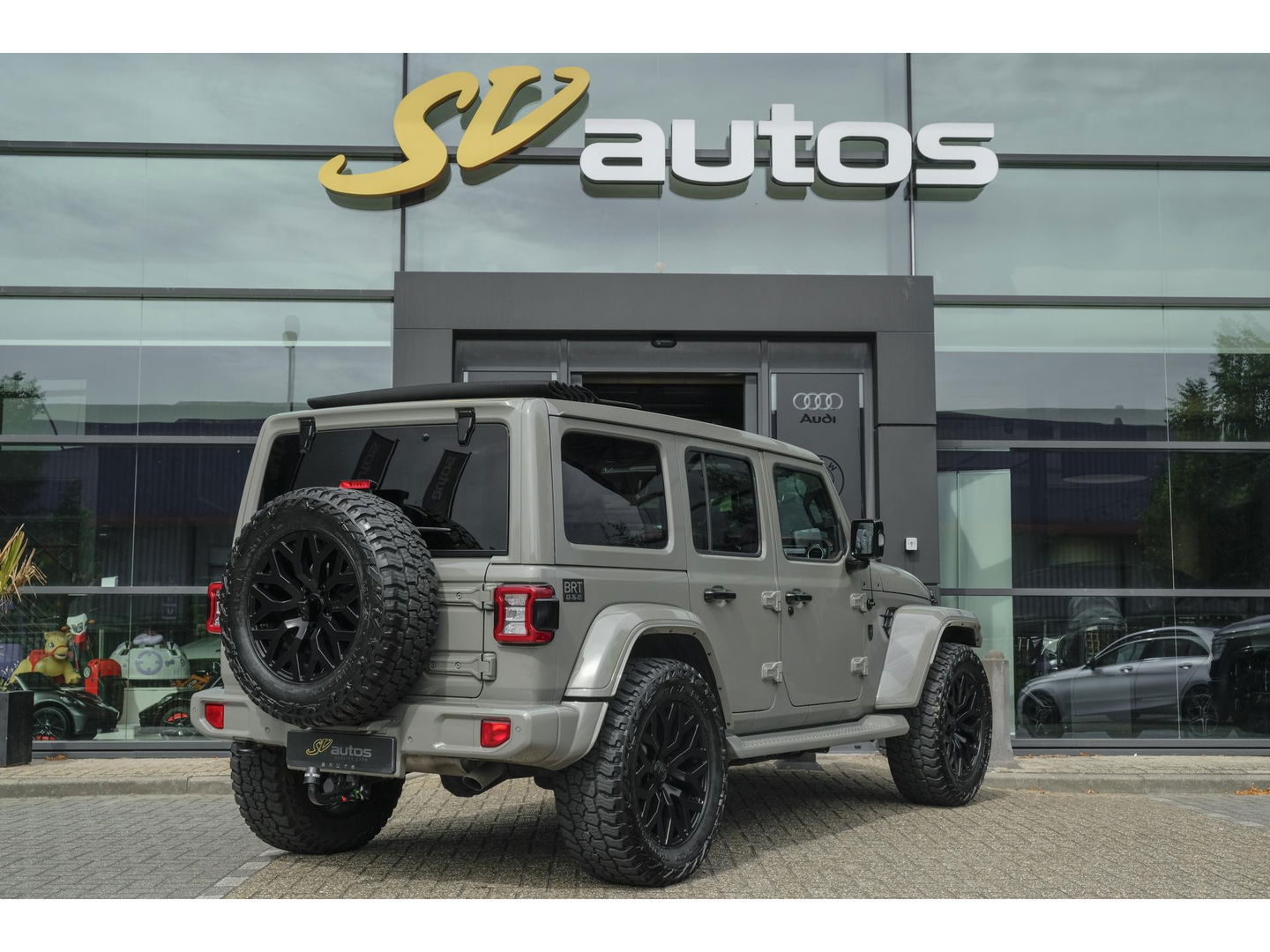 Jeep Wrangler BRUTE Richmond 380pk 4xe Hybrid Diamond leder Navigatie NLauto Stuur+stoelverwarming Clima Cruise 20" LMV CUSTOM!!