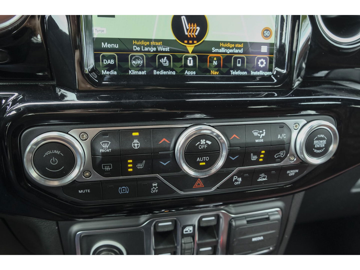 Jeep Wrangler BRUTE Richmond 380pk 4xe Hybrid Diamond leder Navigatie NLauto Stuur+stoelverwarming Clima Cruise 20" LMV CUSTOM!!