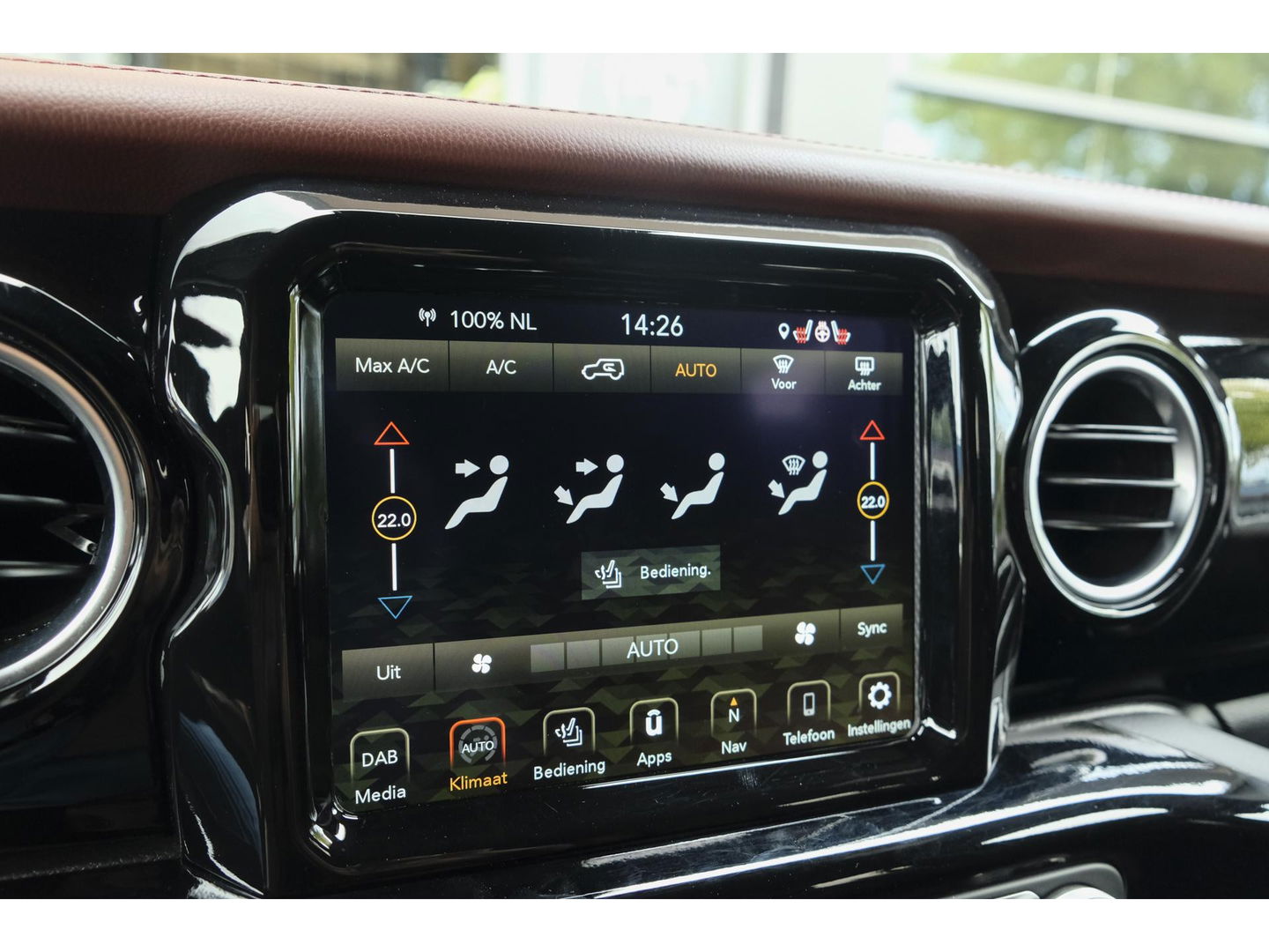 Jeep Wrangler BRUTE Richmond 380pk 4xe Hybrid Diamond leder Navigatie NLauto Stuur+stoelverwarming Clima Cruise 20" LMV CUSTOM!!