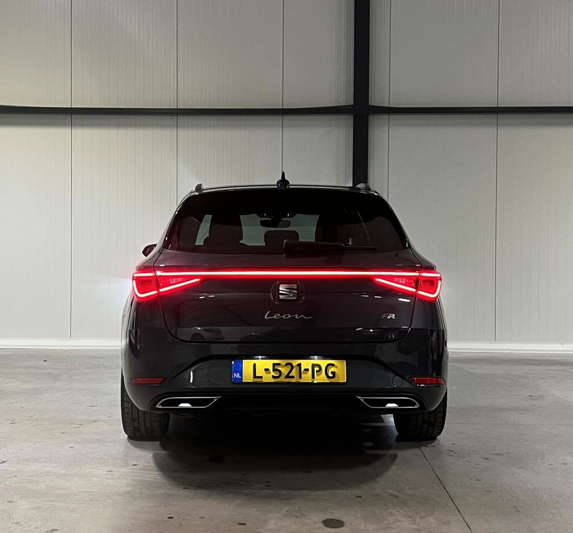 SEAT Leon Sportstourer 1.5 eTSI FR Business Intense Carplay