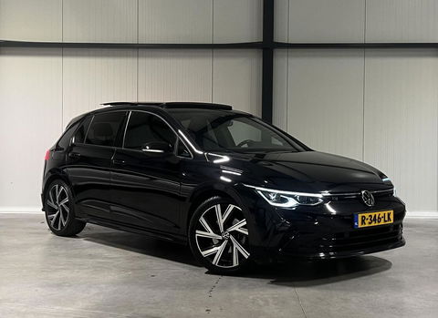 Volkswagen Golf 1.5 eTSI R-Line Pano Carplay Sfeer IQ Light