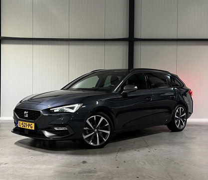 SEAT Leon Sportstourer 1.5 eTSI FR Business Intense Carplay