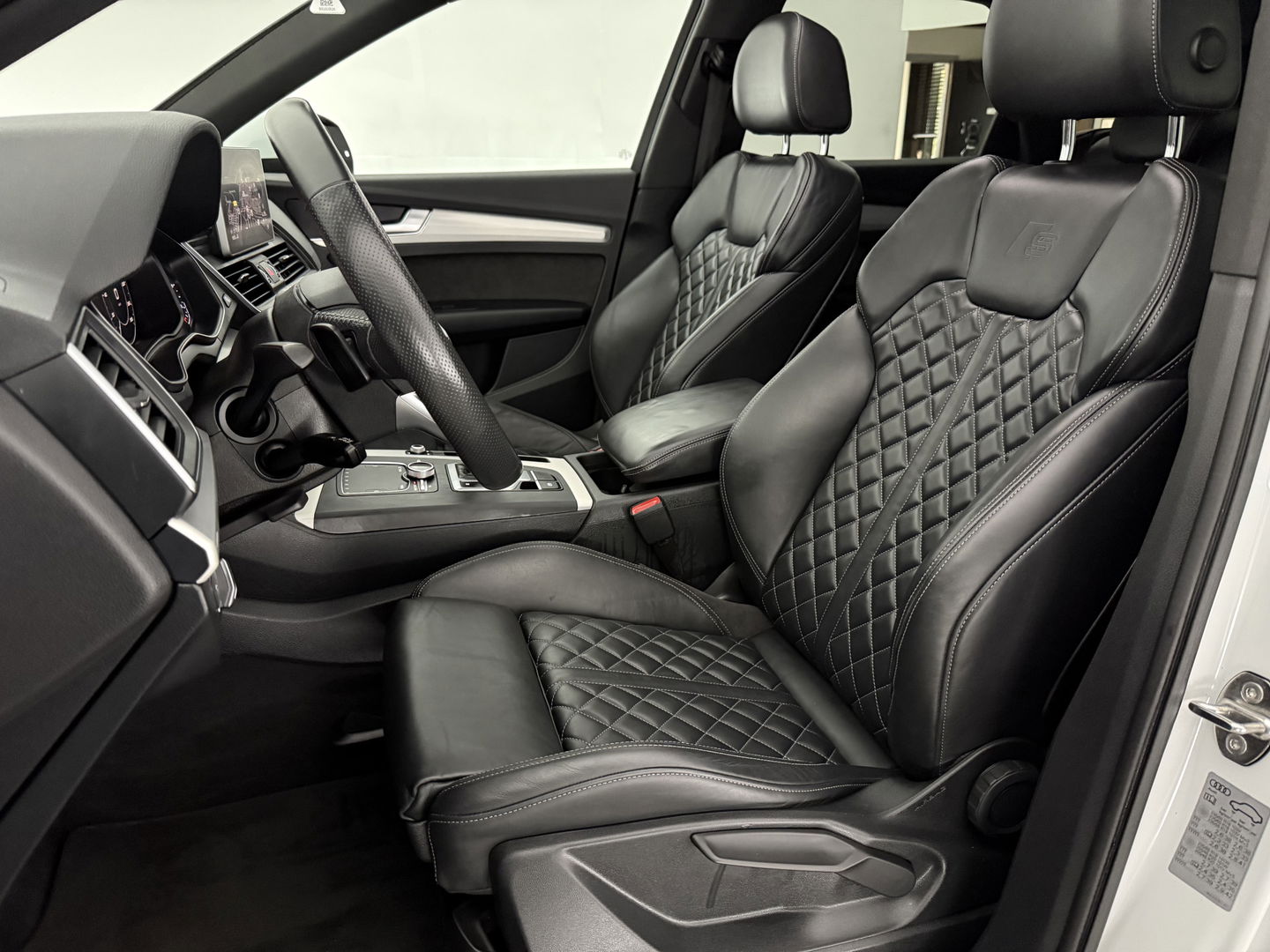 Audi Q5 55 TFSI e Quattro S-line Black Optic | Pano | LED-Matrix | Virtual | Carplay | Trekh. | Luchtvering | Keyless | Stoelverw. | Schakelflippers