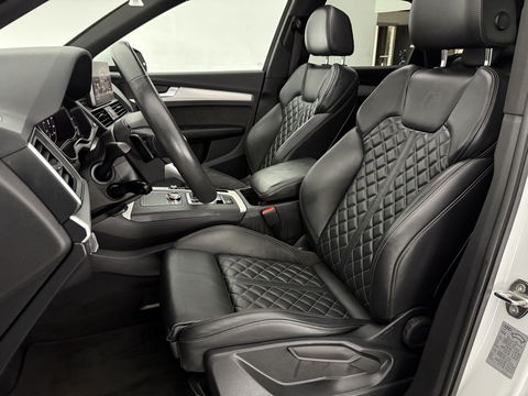 Audi Q5 55 TFSI e Quattro S-line Black Optic | Pano | LED-Matrix | Virtual | Carplay | Trekh. | Luchtvering | Keyless | Stoelverw. | Schakelflippers