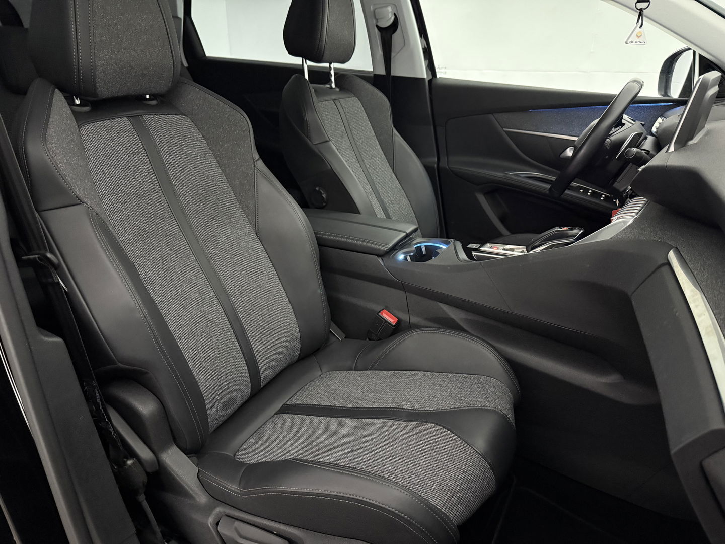 Peugeot 5008 1.2 PureTech Allure Avantage 7p. | Camera | Virtual | Carplay | Cruise | Sfeer | Parkeersens. | NAP