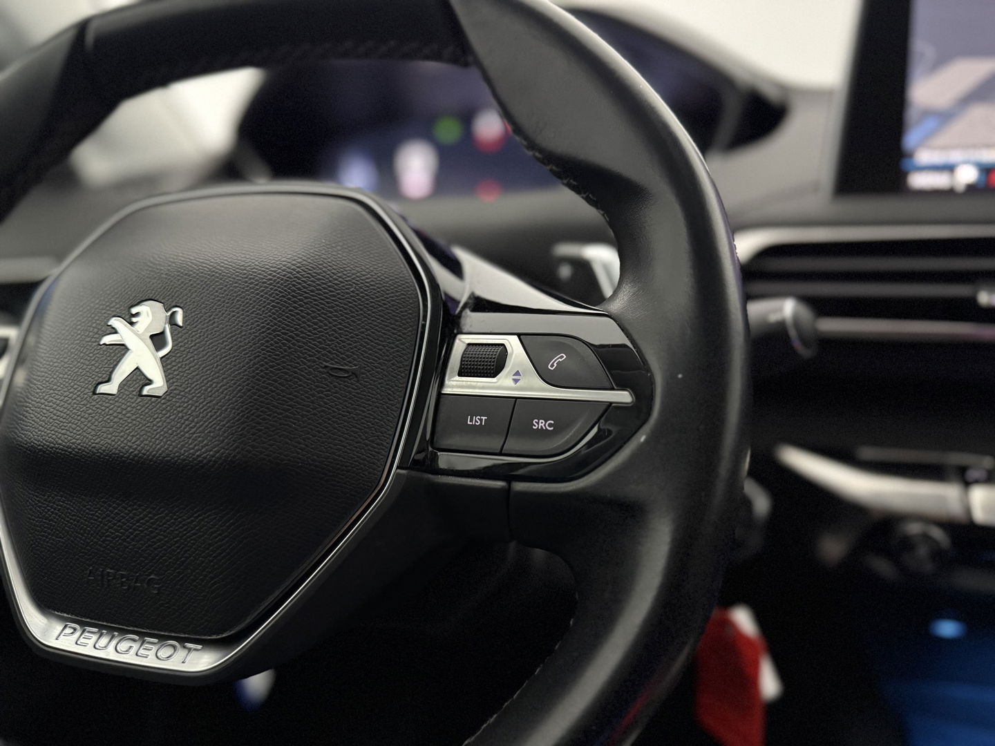 Peugeot 5008 1.2 PureTech Allure Avantage 7p. | Camera | Virtual | Carplay | Cruise | Sfeer | Parkeersens. | NAP