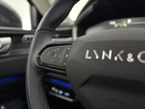 Lynk Co 01 1.5 Black Edition | SOH 98% | Pano | Memory | Adap. Cruise | Sfeerverl. | 360° | Virtual | Carplay | Keyless | NAP