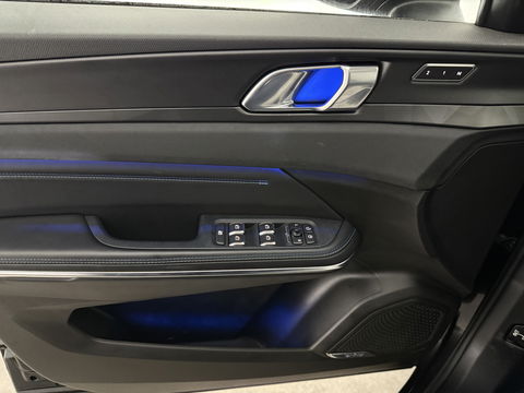 Lynk Co 01 1.5 Black Edition | SOH 98% | Pano | Memory | Adap. Cruise | Sfeerverl. | 360° | Virtual | Carplay | Keyless | NAP