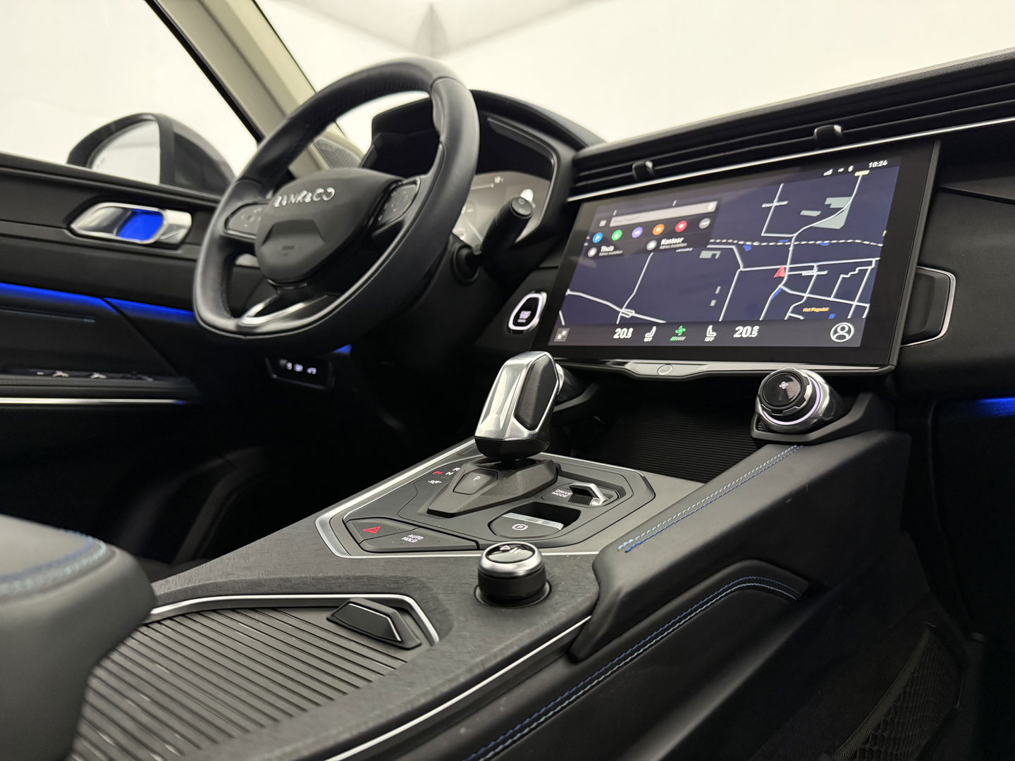 Lynk Co 01 1.5 Black Edition | SOH 98% | Pano | Memory | Adap. Cruise | Sfeerverl. | 360° | Virtual | Carplay | Keyless | NAP
