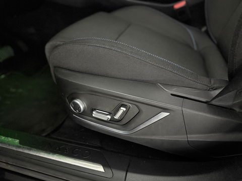 Lynk Co 01 1.5 Black Edition | SOH 98% | Pano | Memory | Adap. Cruise | Sfeerverl. | 360° | Virtual | Carplay | Keyless | NAP