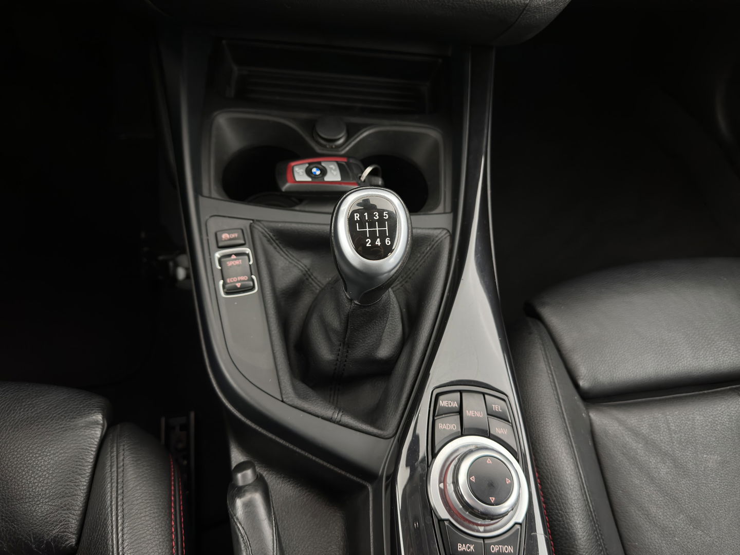 BMW 1-serie 116d EDE Corporate Lease Executive *BI-XENON | LEATHER-SPORTSEATS | CRUISE | ECC | PDC | 16'' ALU*