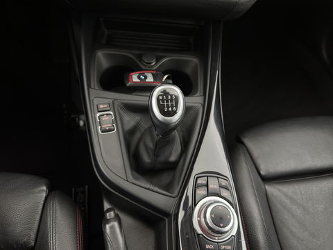 BMW 1-serie 116d EDE Corporate Lease Executive *BI-XENON | LEATHER-SPORTSEATS | CRUISE | ECC | PDC | 16'' ALU*