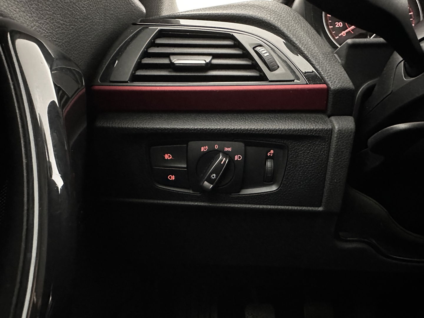 BMW 1-serie 116d EDE Corporate Lease Executive *BI-XENON | LEATHER-SPORTSEATS | CRUISE | ECC | PDC | 16'' ALU*