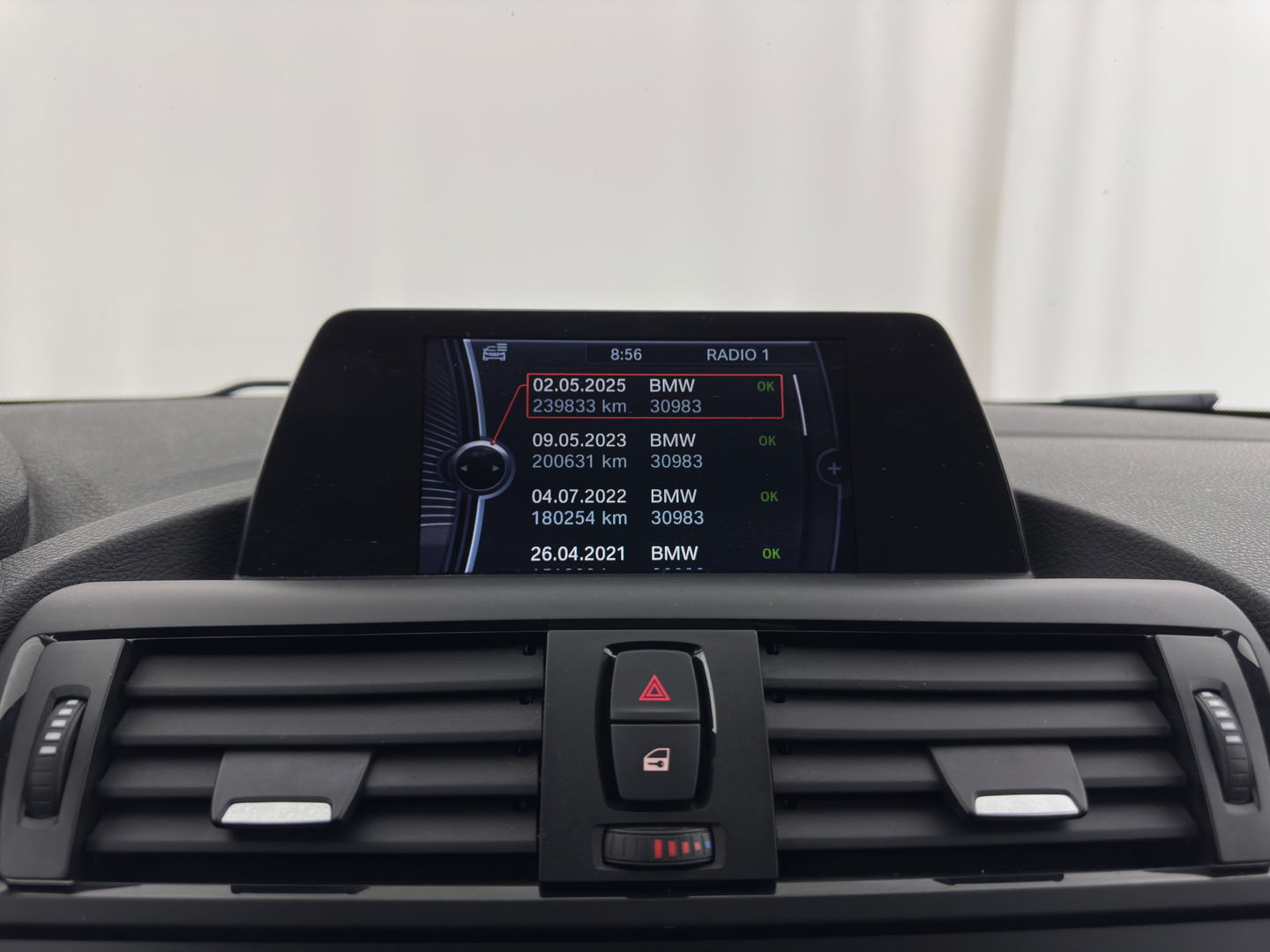 BMW 1-serie 116d EDE Corporate Lease Executive *BI-XENON | LEATHER-SPORTSEATS | CRUISE | ECC | PDC | 16'' ALU*