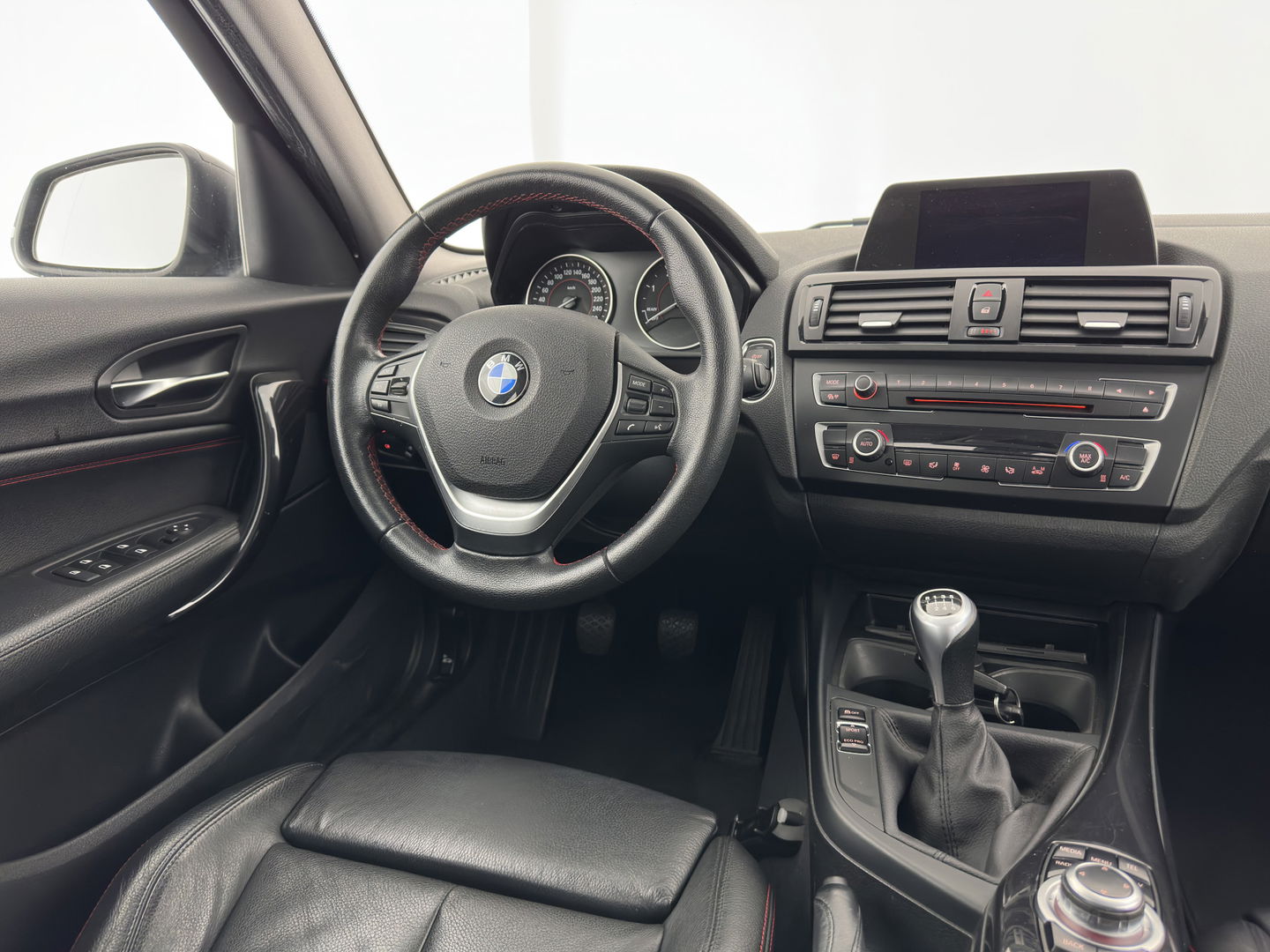 BMW 1-serie 116d EDE Corporate Lease Executive *BI-XENON | LEATHER-SPORTSEATS | CRUISE | ECC | PDC | 16'' ALU*