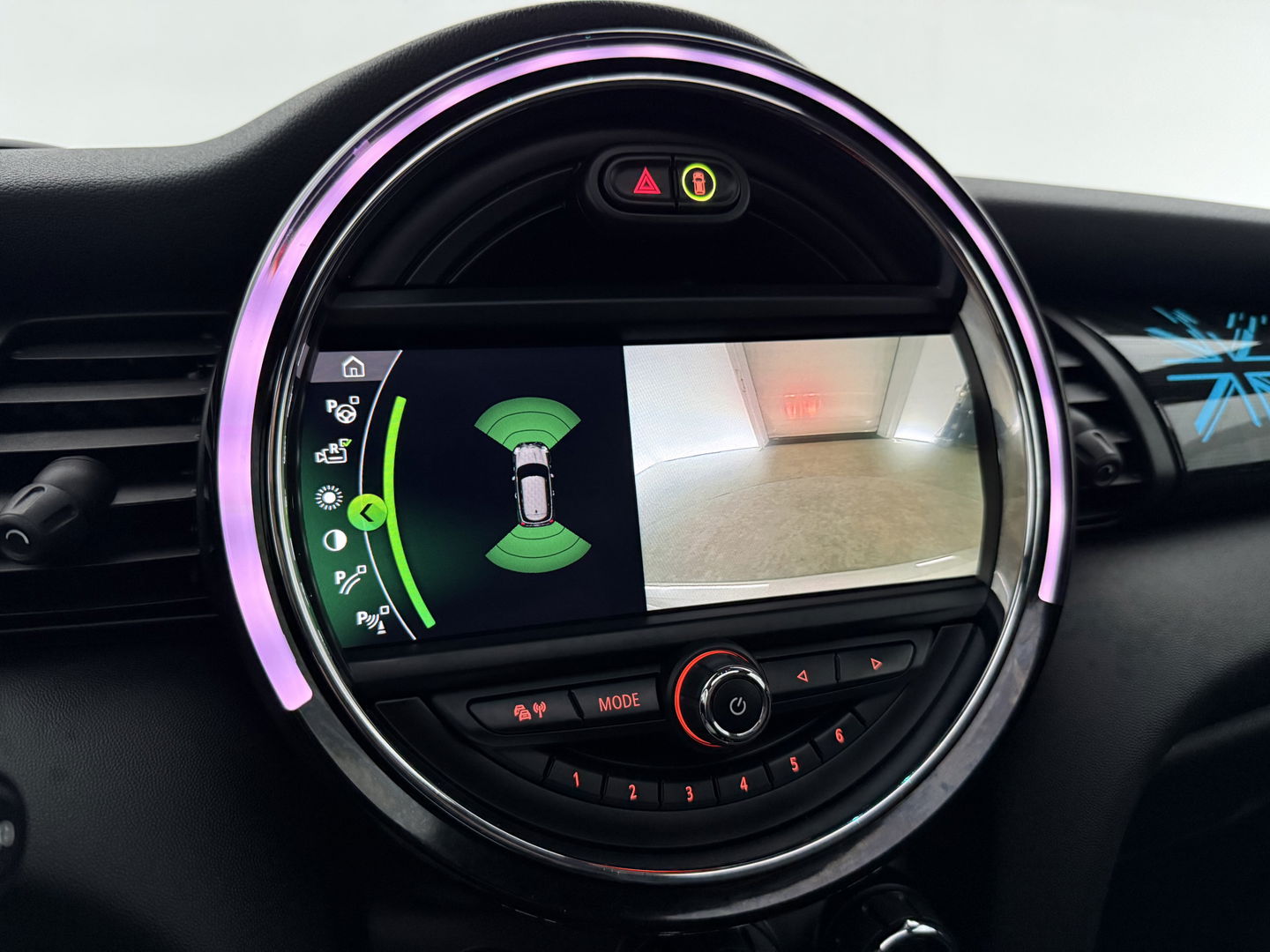 MINI Cooper Yours 33 kWh | SOH 92% | Pano | H/K | Sfeer | HuD | Virtual | Camera | Carplay | Stoelverw. | Keyless |  NAP