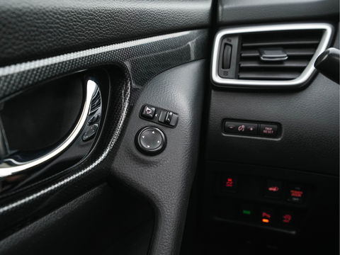 Nissan X-Trail 1.6 dCi Tekna (INCL-BTW) Aut. *PANO | LUXURY-LEATHER | FULL-LED | TOP-VIEW | JBL-AUDIO | BLINDSPOT | KEYLESS | HEATED-COMFORTSEATS | NAVI-FULLMAP | CARPLAY | PRIVACY-GLASS | 19''ALU*