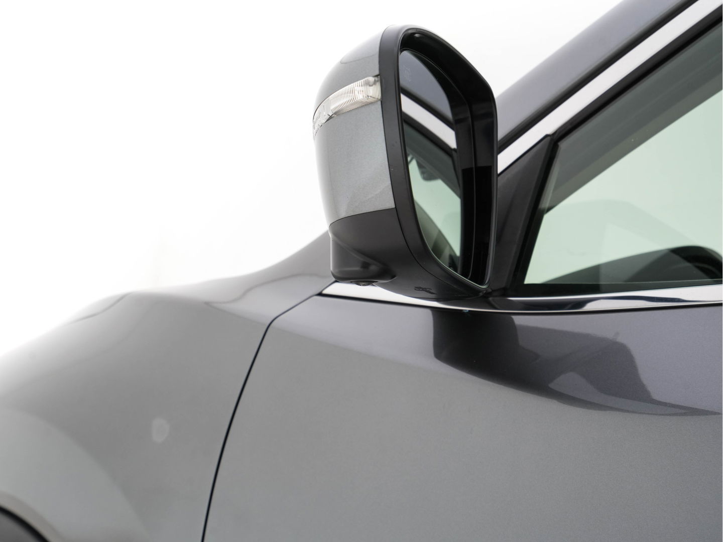 Nissan X-Trail 1.6 dCi Tekna (INCL-BTW) Aut. *PANO | LUXURY-LEATHER | FULL-LED | TOP-VIEW | JBL-AUDIO | BLINDSPOT | KEYLESS | HEATED-COMFORTSEATS | NAVI-FULLMAP | CARPLAY | PRIVACY-GLASS | 19''ALU*