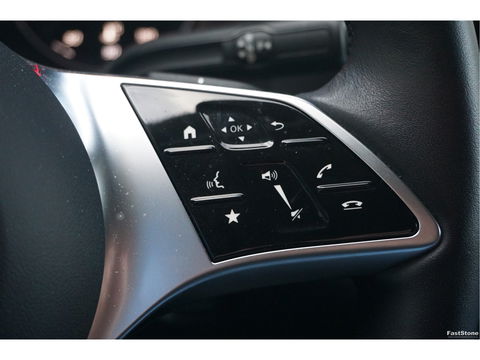 Mercedes-Benz Vito 116 CDI Lang AUT BPM VRIJ!! 10.25" MBUX, Distronic, 360° Cam, Trekhaak, Adap. LED!! NR. G01*