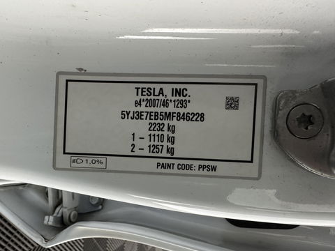 Tesla Model 3 Long Range AWD 75 kWh [3-Fase] {SOH-86%} (INCL-BTW)  Aut. *HEATPUMP | PANO | AUTO-PILOT | LUXURY-LEATHER | KEYLESS | FULL-LED | MEMORY-PACK | SURROUND-VIEW | DAB | CARPLAY | DIGI-COCKPIT | LANE-ASSIST | COMFORT-SEATS | 18"ALU*