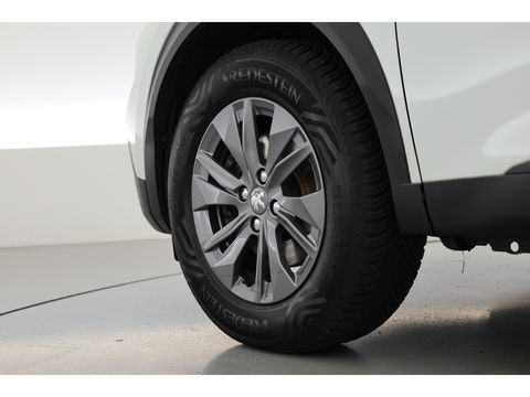 Peugeot e-2008 EV Active 50 kWh | Navi | Apple CarPlay | Cruise | LED | Clima | All Seasons