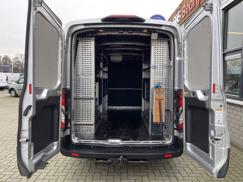 Ford Transit 310 2.0 TDCI 130pk / L3H2 Trend / volledig ingerichte Sortimo laadruimte met omvormer / vaste prijs rijklaar € 19.950 ex btw / lease vanaf € 336 / trekhaak / camera / airco / cruise / navi