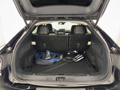 Ford Mustang Mach-E RWD 75 kWh (3-Fase) (INCL-BTW) Aut. *LUXURY-LEATHER | FULL-LED | DAB | DIGI-COCKPIT | KEYLESS | NAVI-FULLMAP | CARPLAY | HEATED-COMFORTSEATS | TOPVIEW | ADAPTIVE-CRUISE | PRIVACY-GLASS | 18'' ALU*