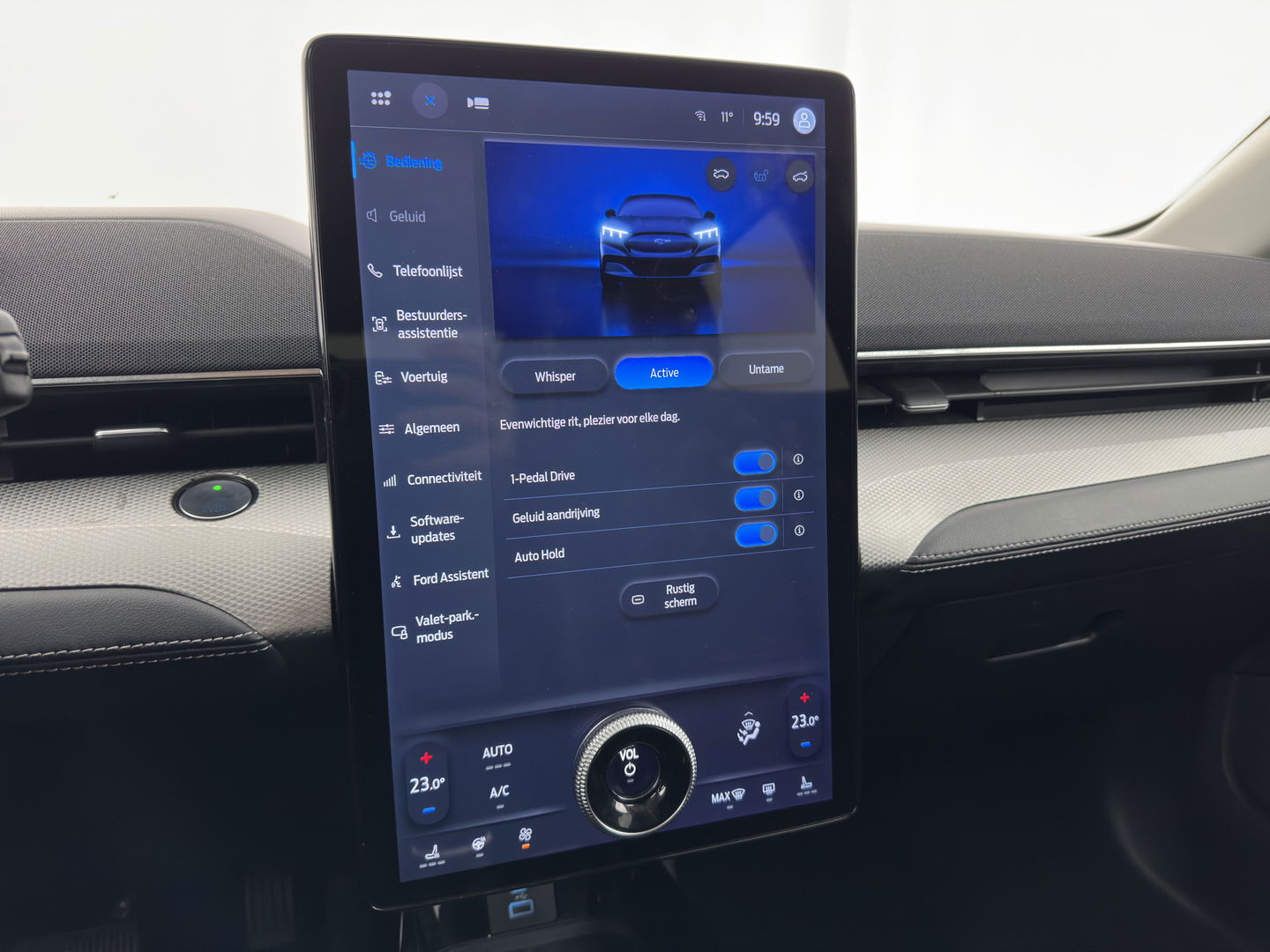 Ford Mustang Mach-E RWD 75 kWh (3-Fase) (INCL-BTW) Aut. *LUXURY-LEATHER | FULL-LED | DAB | DIGI-COCKPIT | KEYLESS | NAVI-FULLMAP | CARPLAY | HEATED-COMFORTSEATS | TOPVIEW | ADAPTIVE-CRUISE | PRIVACY-GLASS | 18'' ALU*