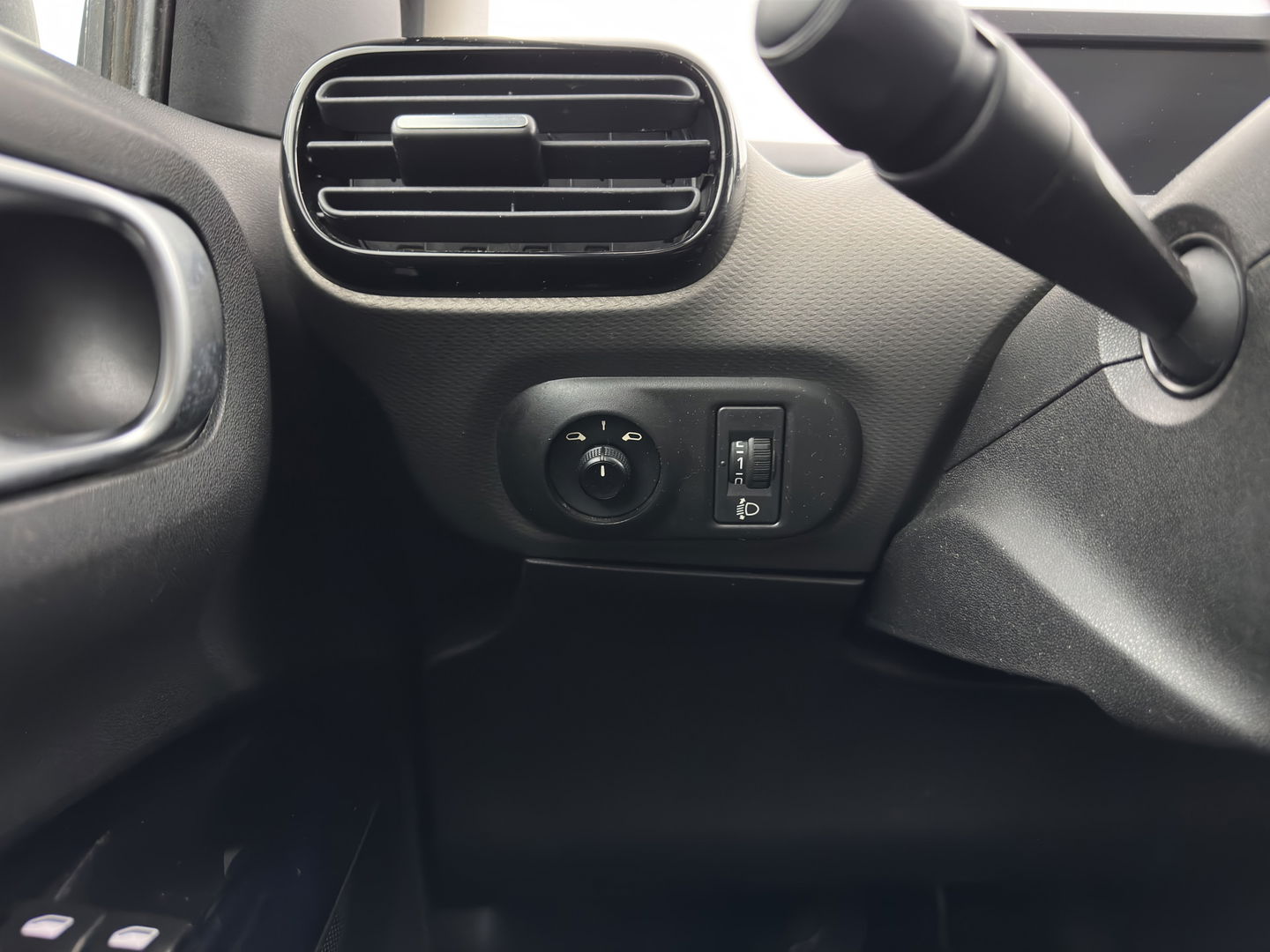 Citroën C4 Cactus 1.6 BlueHDi Feel *NAVI-FULLMAP | COMFORT-SEATS | ECC | PDC | DIGI-COCKPIT | CRUISE *