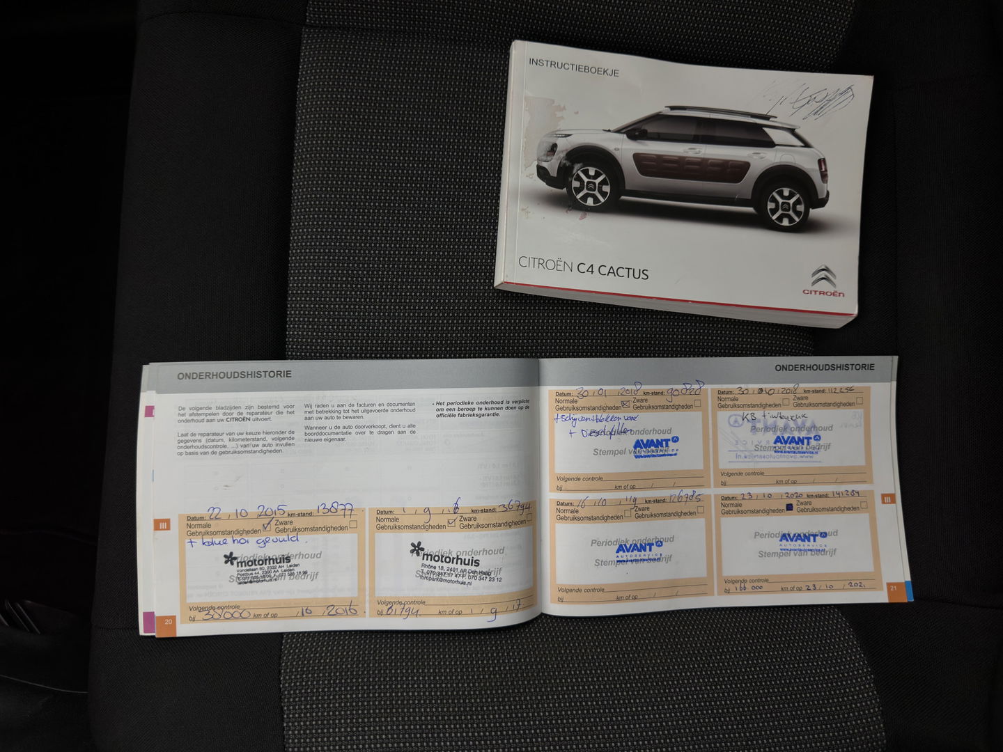 Citroën C4 Cactus 1.6 BlueHDi Feel *NAVI-FULLMAP | COMFORT-SEATS | ECC | PDC | DIGI-COCKPIT | CRUISE *